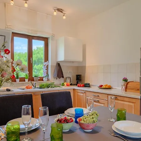 Casa Setti By Guide Вилла